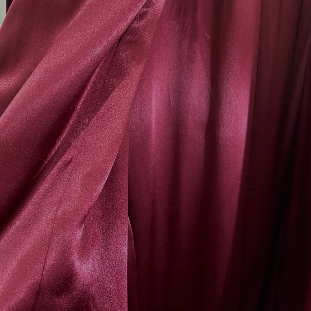 Meier and Frank vintage burgundy smoking jacket - Picture 6 of 10